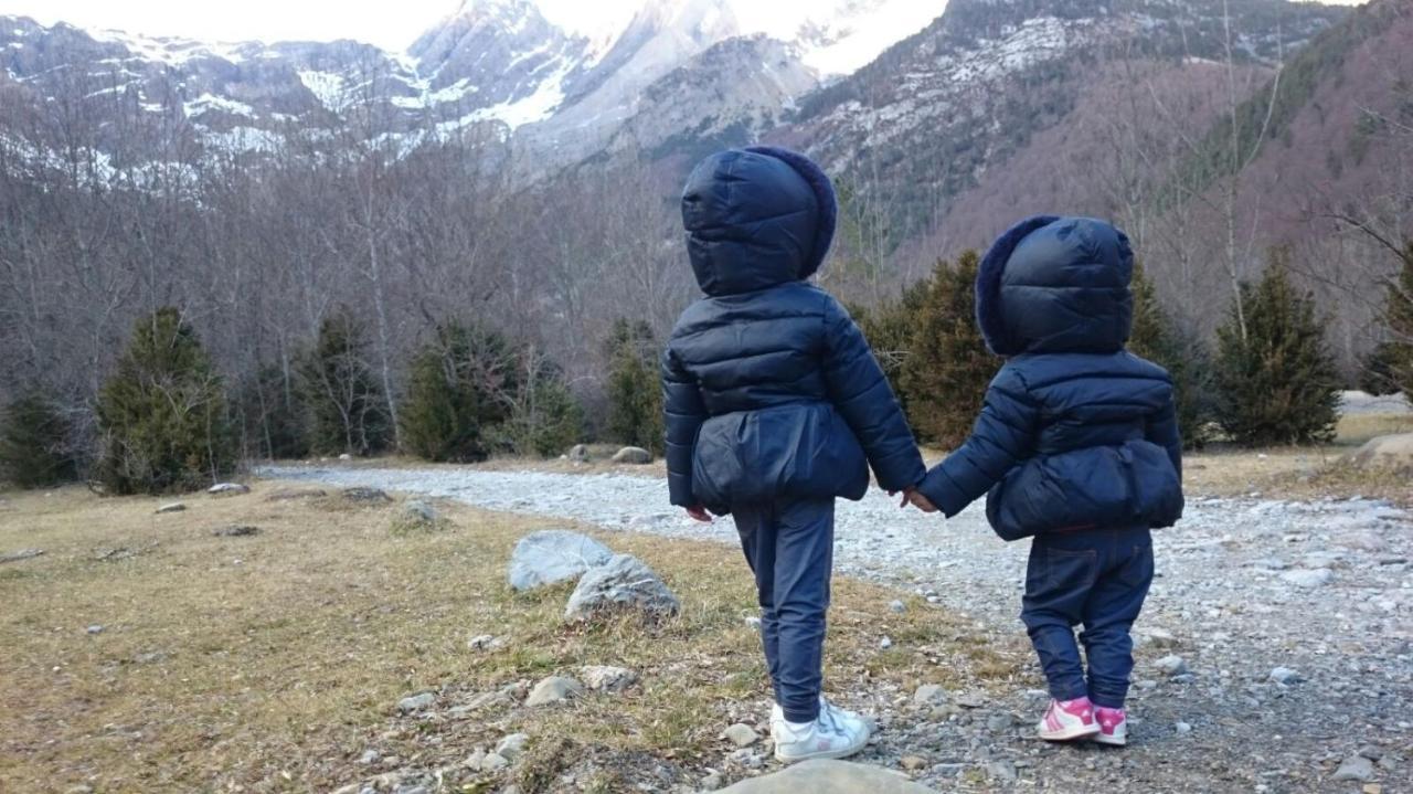 Hostal Casa Encuentra, en el Pirineo al lado de Ainsa El Pueyo de Araguás Exterior foto